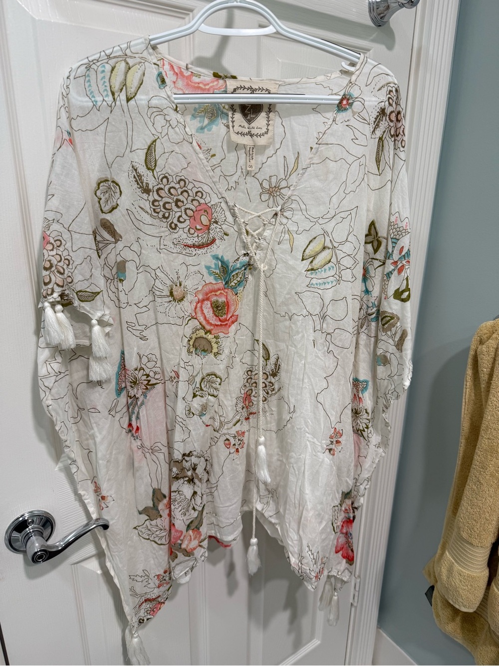 Never Worn Beige Floral Tassel Tie-Front Boho Top Beach Cover-Up